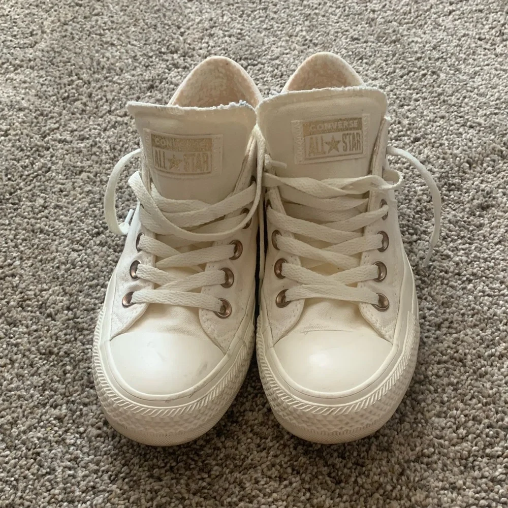 Converse All Stars - Picture 1 of 5